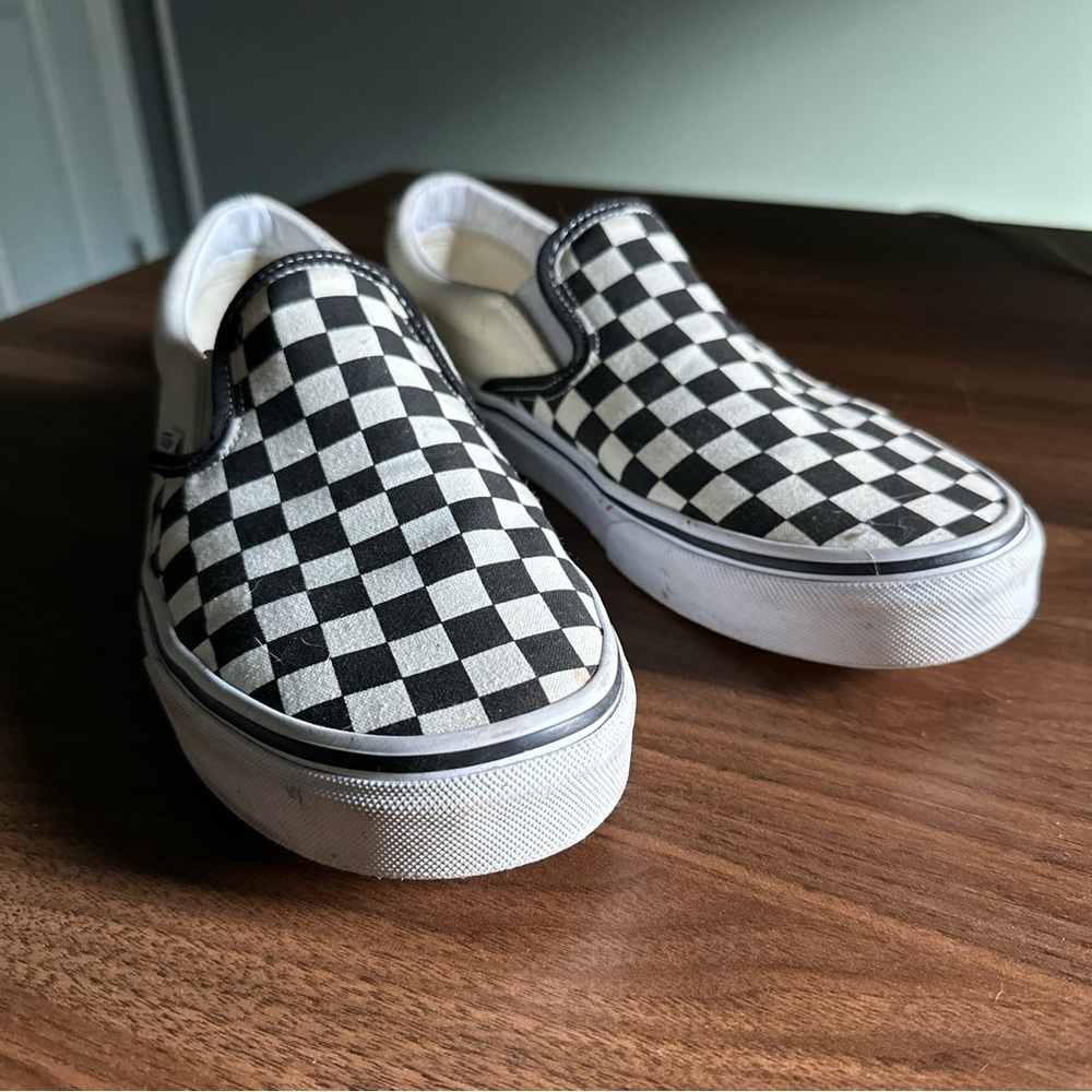 Vans slip-on checkerboard, Men’s size 9